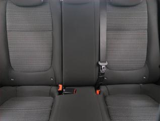 Kia Stonic (2023) Exclusive 1.0 T-GDI - náhled 10