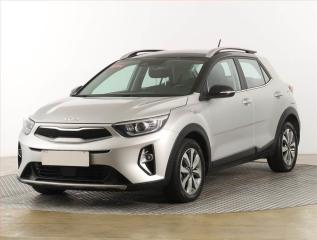 Kia Stonic (2023) Exclusive 1.0 T-GDI - náhled 2