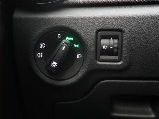 Ford Mondeo (2021) Titanium 2.0 EcoBlue, ČR,1.maj - náhled 15