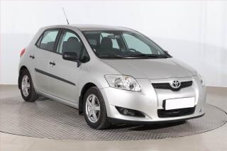 Toyota Auris 1.3 Dual VVT-i, Serv.kniha