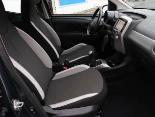 Toyota Aygo (2015) 1.0 VVT-i, Serv.kniha - náhled 9