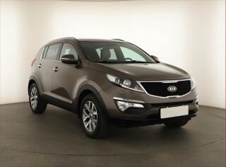 Kia Sportage 1.6 GDI, Serv.kniha, K��e