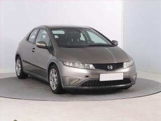 Honda Civic 2.2 i-CTDi, �R,1.maj, nov� STK