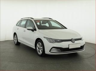 Volkswagen Golf Life 2.0 TDI, R,1.maj