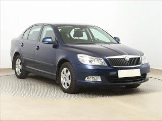 koda Octavia 2.0 TDI, Xenony, Tempomat