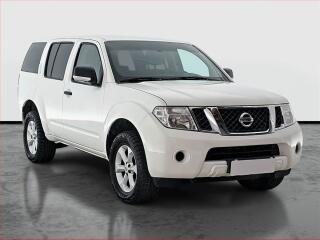 Nissan Pathfinder 2.5 dCi, 4X4, 7�m�st