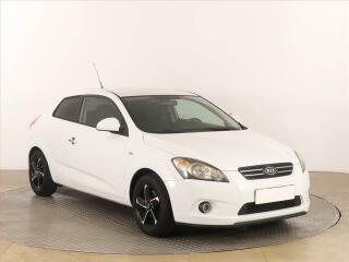 Kia Ceed 1.4 CVVT, Serv.kniha, nov� STK