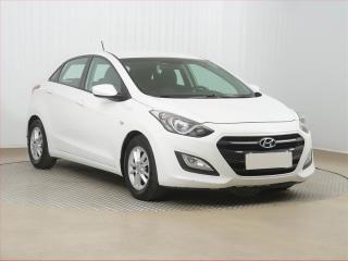 Hyundai i30 1.6 MPI, Serv.kniha, Tempomat