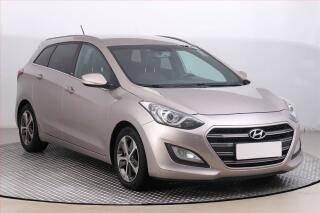 Hyundai i30 Trikolor Plus 1.6 GDI, �R