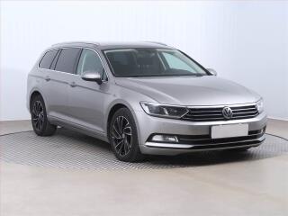 Volkswagen Passat 2.0 TDI, Serv.kniha, Tempomat