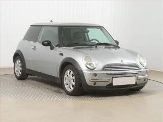 Mini Cooper, po STK, rezervace