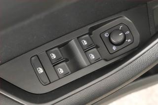 Škoda Karoq (2019) Ambition 1.0 TSI, Kůže, Navi - náhled 17