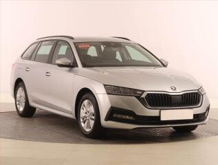 �koda Octavia Ambition 2.0 TDI, �R,1.maj