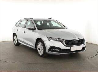 �koda Octavia Ambition 2.0 TDI, �R,1.maj