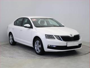 koda Octavia 1.6 TDI, R,1.maj, Tempomat