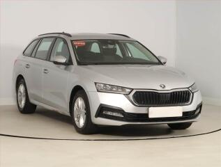 �koda Octavia Ambition 2.0 TDI, �R,1.maj