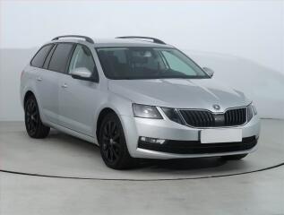 �koda Octavia 1.6 TDI, Serv.kniha, Tempomat