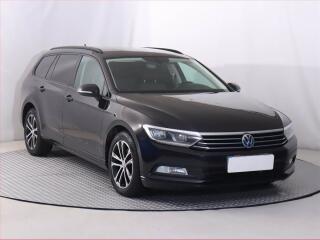 Volkswagen Passat Comfortline 2.0 TDI, Automat