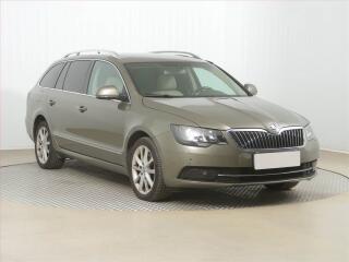 �koda Superb 2.0 TDI, 4X4, Navi, Xenony
