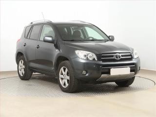 Toyota RAV4 2.2 D-4D, 4X4, nov STK