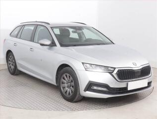 �koda Octavia Ambition 2.0 TDI, �R,1.maj