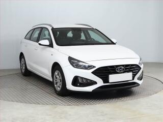 Hyundai i30 1.5 DPI, Serv.kniha, Tempomat