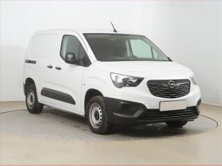 Opel Combo 1.5 CDTI, 3M�sta, �R, 1Maj