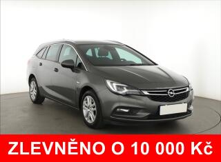 Opel Astra Innovation 1.6 CDTI, Automat