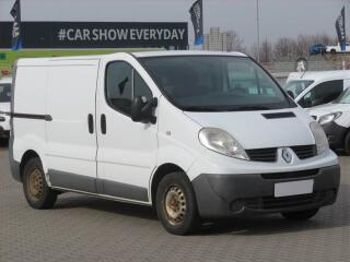 Renault Trafic 2.0 dCi, �R