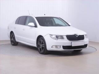 �koda Superb 2.0 TDI, Tempomat