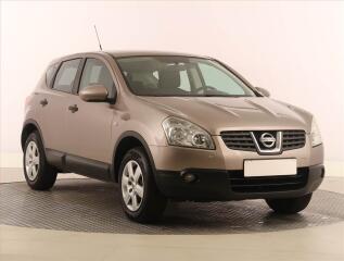 Nissan Qashqai 1.6, �R,1.maj, po STK, Ta�n�
