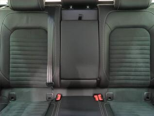 Volkswagen Passat (2021) 2.0 TDI, DPH, DSG - náhled 10