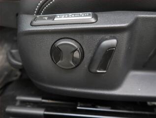 Volkswagen Passat (2021) 2.0 TDI, DPH, DSG - náhled 16