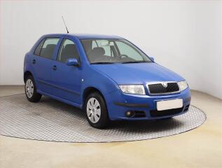 �koda Fabia 1.2, nov� STK, Ta�n�, Klima