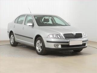 �koda Octavia 1.8 TSI, Serv.kniha, po STK