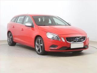 Volvo V60 D5 2.4, 4X4, Automat, Xenony