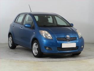Toyota Yaris Cool 1.0 VVT-i, R,1.maj