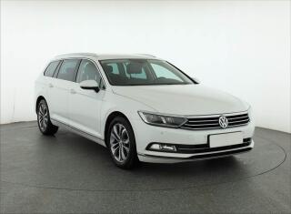 Volkswagen Passat Highline 2.0 TDI, Serv.kniha