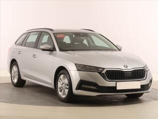 �koda Octavia Ambition 2.0 TDI, �R,1.maj
