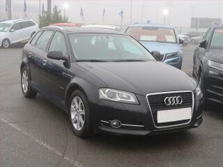 Audi A3 1.6 TDI, Xenony, Park.senzory