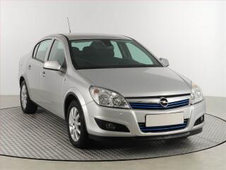 Opel Astra 1.6 16V, Tempomat
