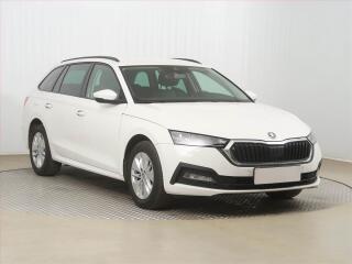 �koda Octavia Ambition 2.0 TDI, �R,1.maj