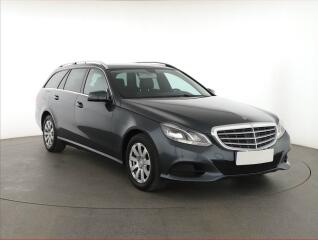 Mercedes-Benz E 220 BlueTEC, Automat, K��e