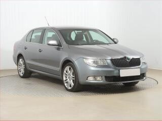 �koda Superb 2.0 TDI, Automat, Xenony