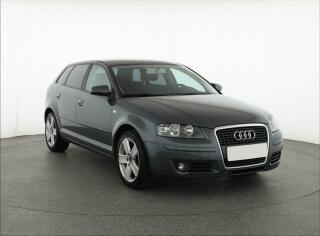 Audi A3 1.4 TFSI, pln� poj�zdn�