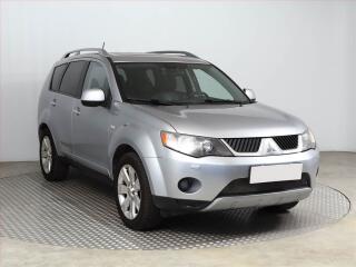 Mitsubishi Outlander 2.2 DI-D, 4X4, 7�m�st, Navi