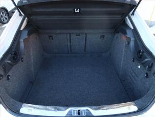 Toyota RAV4 (2024) 2.5 Hybrid, GR SPORT, ACC, 4x4 - náhled 11