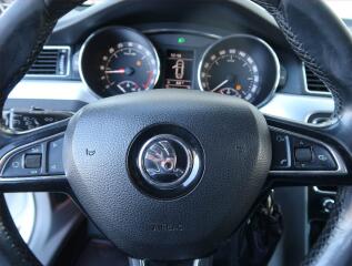 Toyota RAV4 (2024) 2.5 Hybrid, GR SPORT, ACC, 4x4 - náhled 14