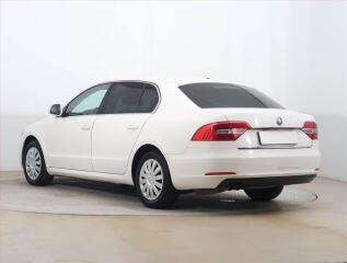 Toyota RAV4 (2024) 2.5 Hybrid, GR SPORT, ACC, 4x4 - náhled 4