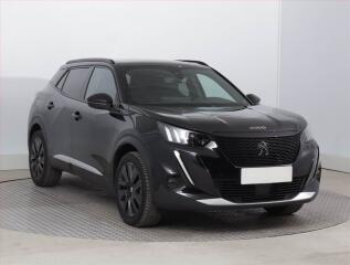 Peugeot 2008 GT 50 kWh, SoH 87%, Automat